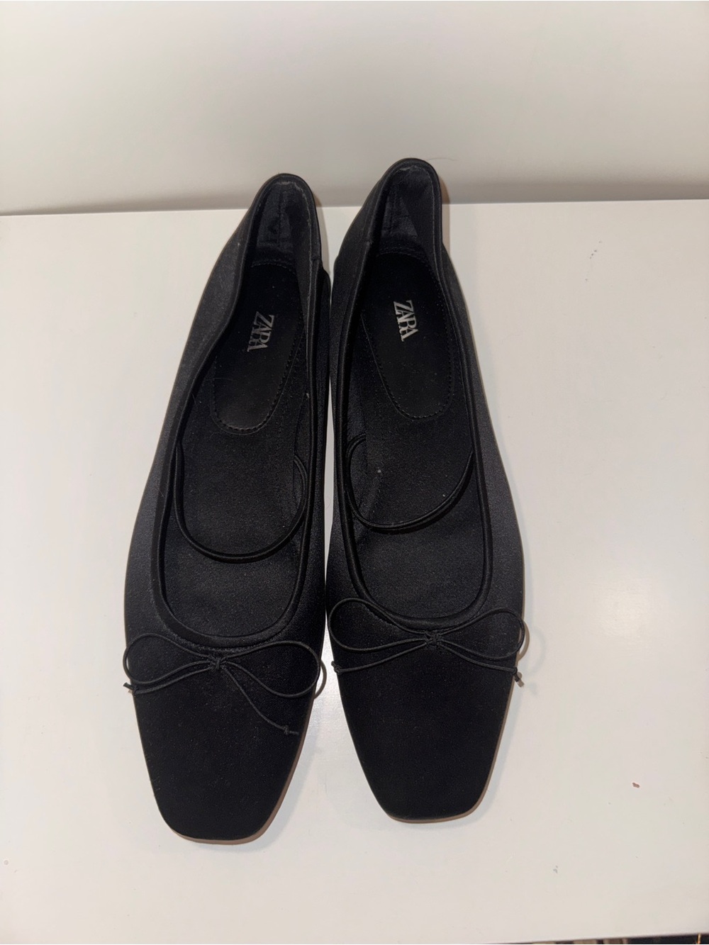Black Square-Toe Ballet Flats with Bow